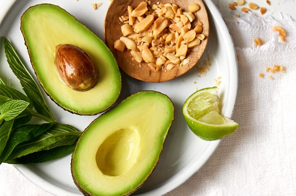 New Aussie research shows avocados reduce cholesterol without increasing weight